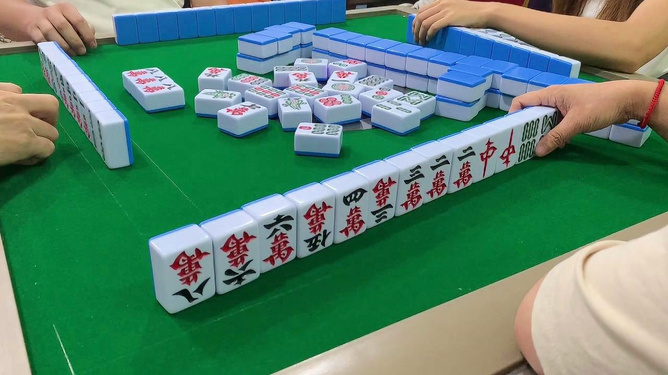 厉害了!红中麻将开挂要多少钱”(确实是有挂)-哔哩哔哩