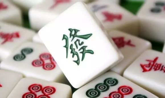 给大家爆料一下广东雀神麻将可以开挂吗-哔哩哔哩 