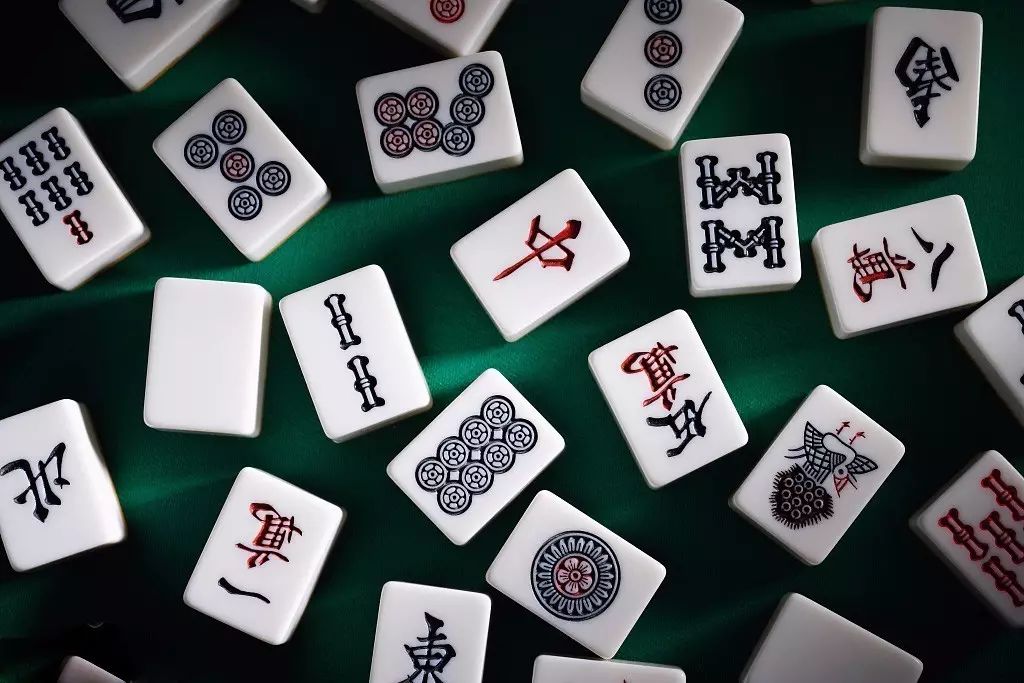 优选推荐“雀神麻将怎么用挂”其实确实有挂 