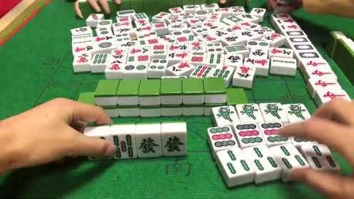 必看盘点揭秘！一乐浙江麻将其实是有挂的(怎么提手拿好牌)