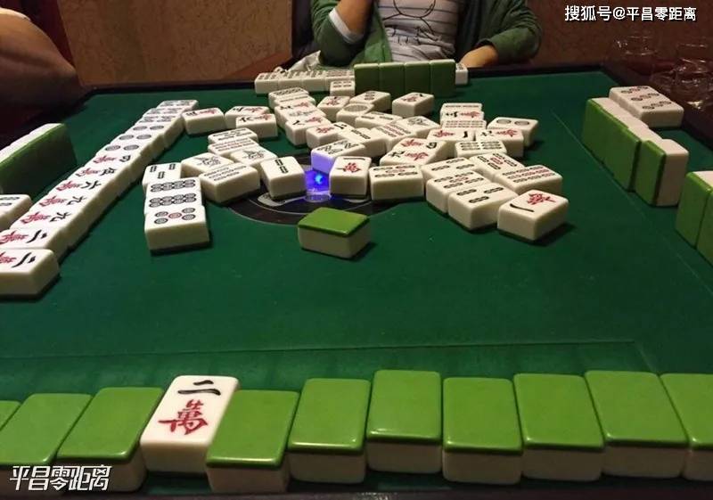 黑料！九九山城麻将确实有挂的(怎么提手拿好牌)