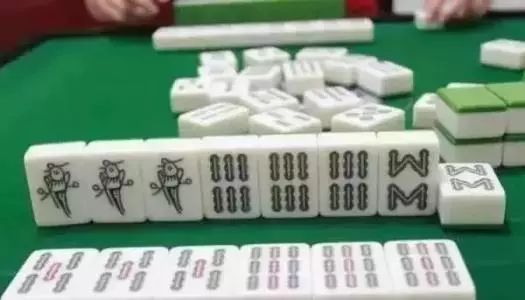川南麻将是不是有挂(有挂技巧辅助器)