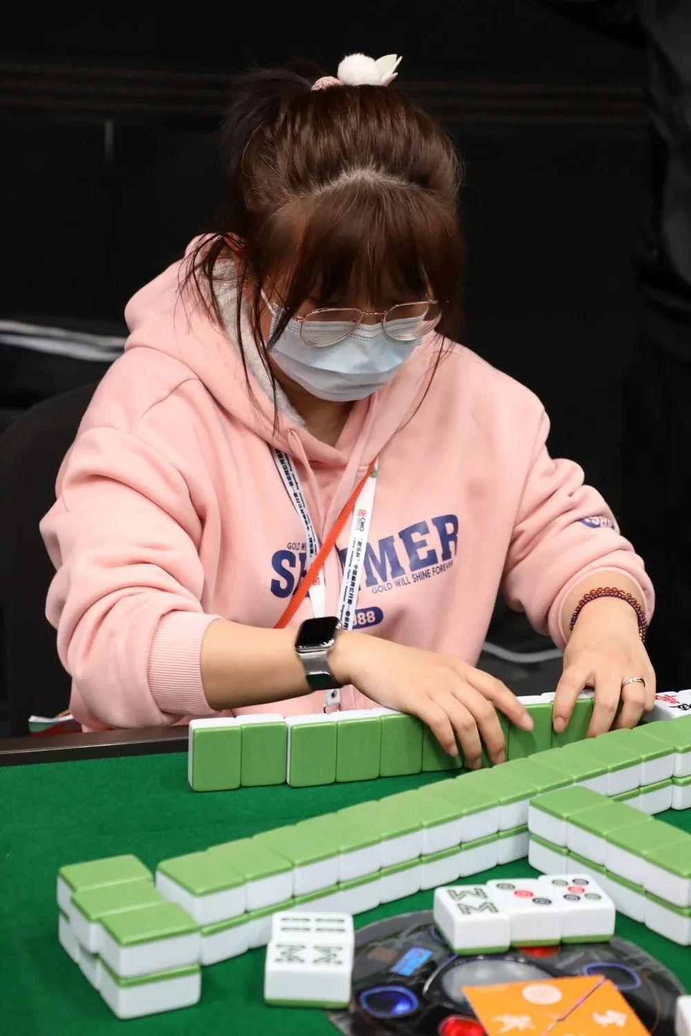 微乐海南麻将如何让系统发好牌(揭秘手机上必备神器)