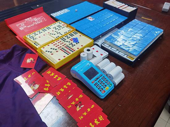 火爆全网!四口麻将机作弊器能不能货到付款—详细解说+新浪科技